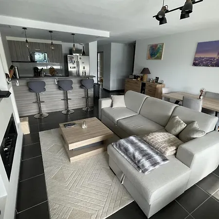 Apartment Beautiful Spacious With Mountain View *