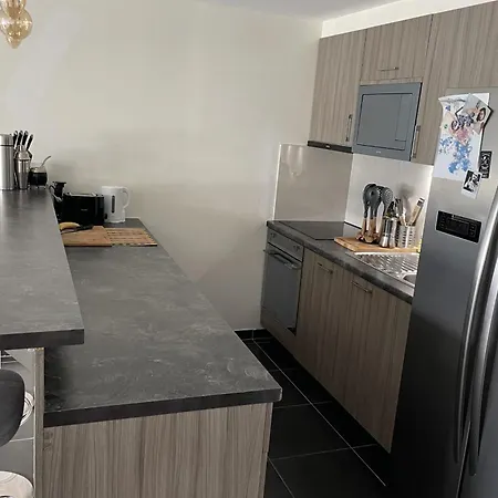 Apartment Beautiful Spacious With Mountain View